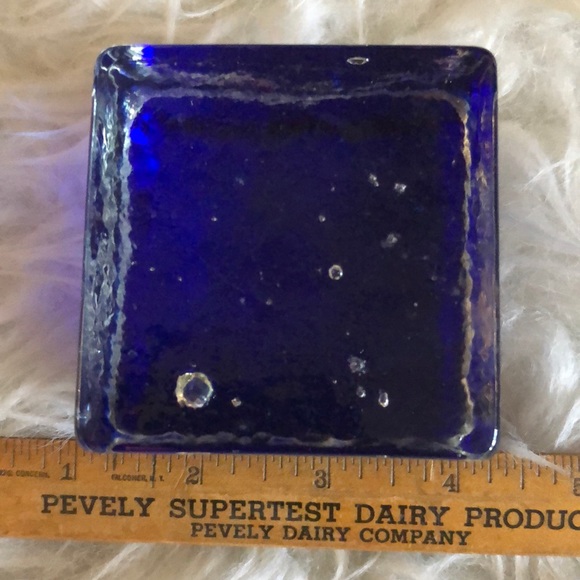 Glass Cube Decor - Picture 3 of 7